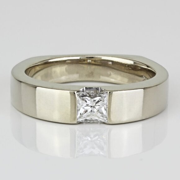 14K White Gold Princess-Cut Diamond Solitaire European Shank Wedding Band Ring